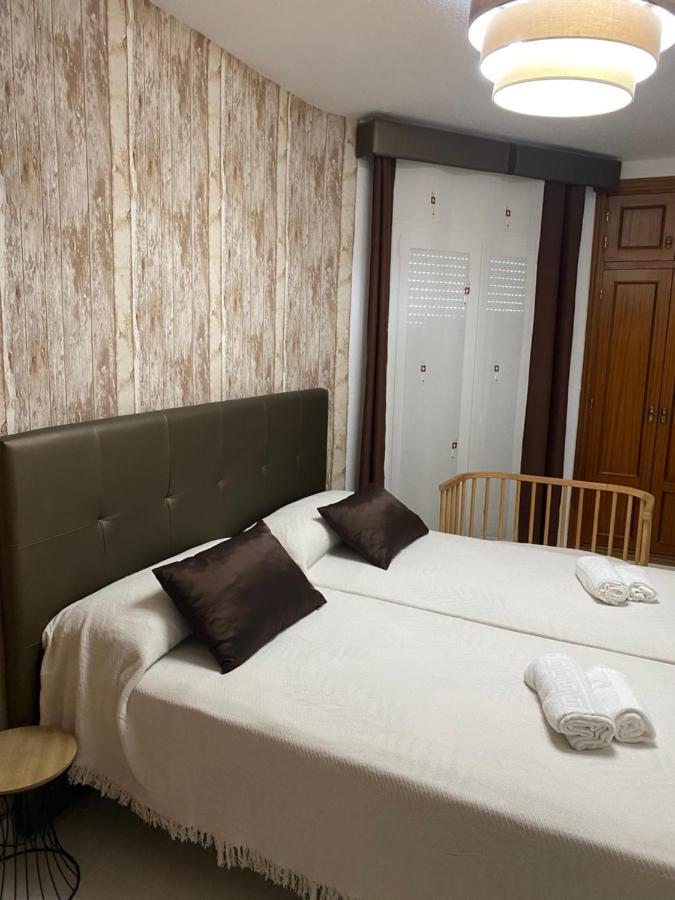 Apartamento Andalucia - Sea View, Beach, Marina, Lift & Free Parking غاروشا المظهر الخارجي الصورة